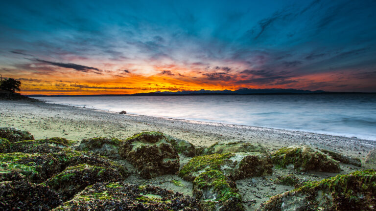 Stones, Sea, Horizon, Ocean & Sky Clouds scenery